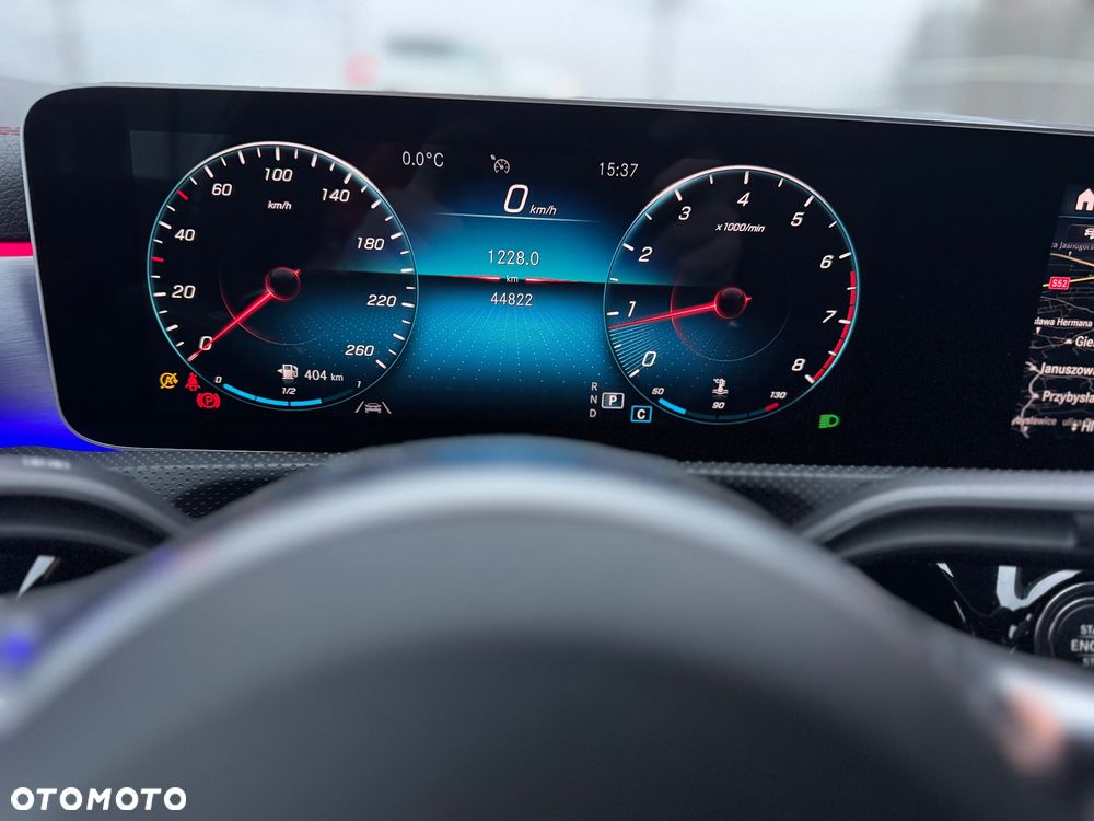 Mercedes-Benz CLA 200 AMG Line 7G-DCT - 19