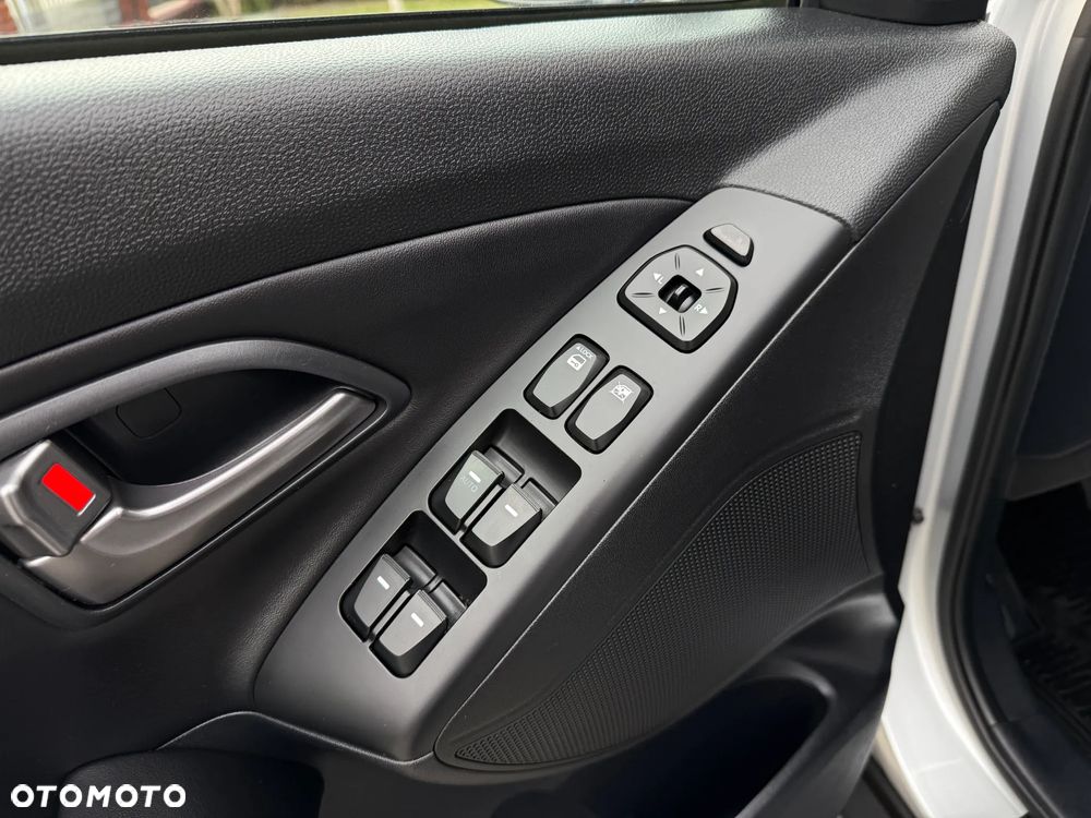 Hyundai ix35 1.6 GDI Premium 2WD - 22