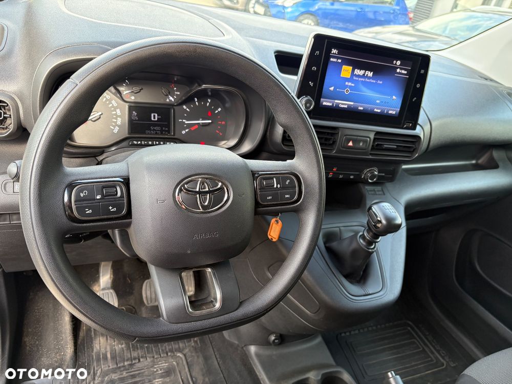 Toyota PROACE CITY - 16