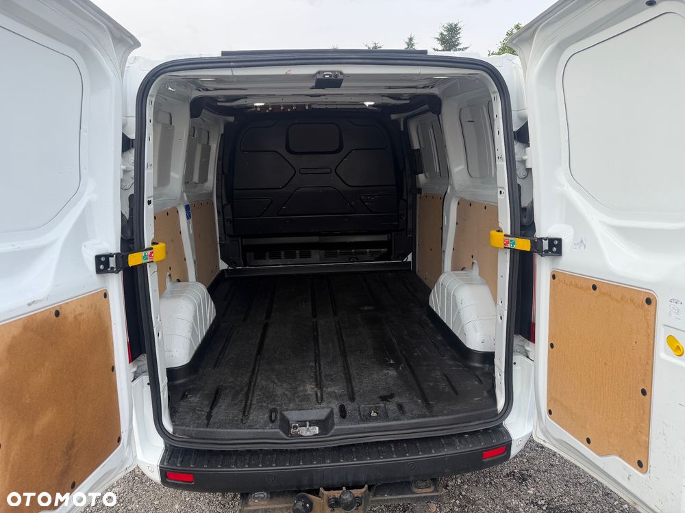 Ford Transit Custom - 11