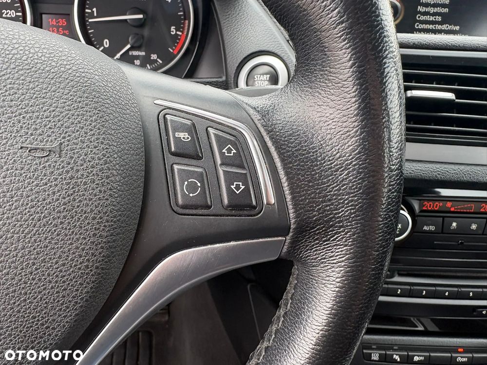 BMW X1 sDrive18d Sport Line - 14