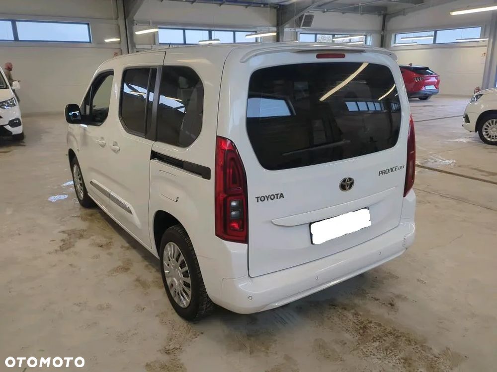 Toyota Proace City - 4