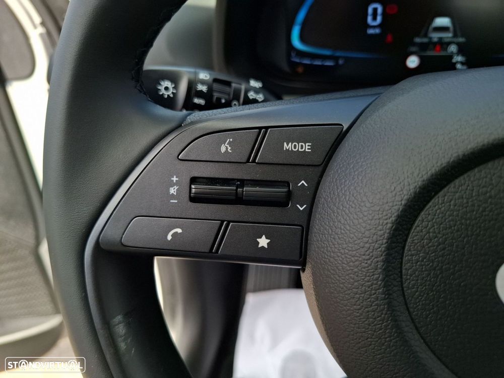 Hyundai Bayon - 12