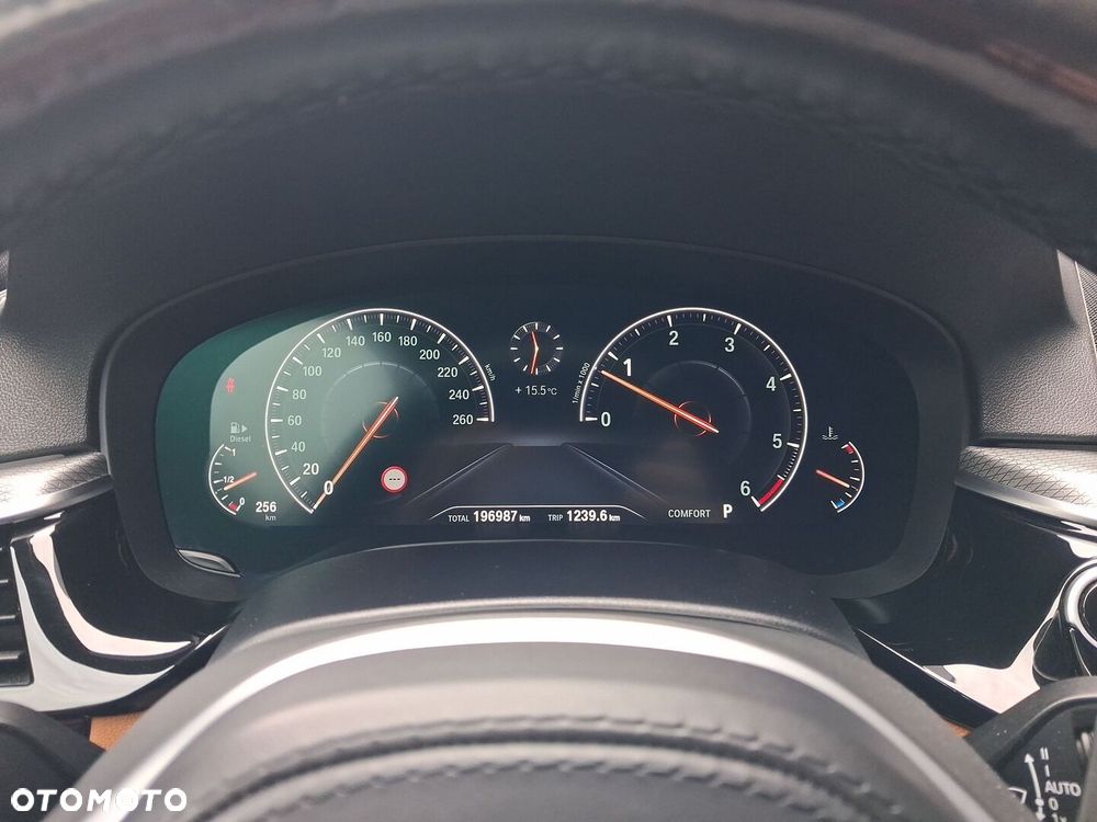 BMW Seria 5 530d xDrive M Sport sport - 19