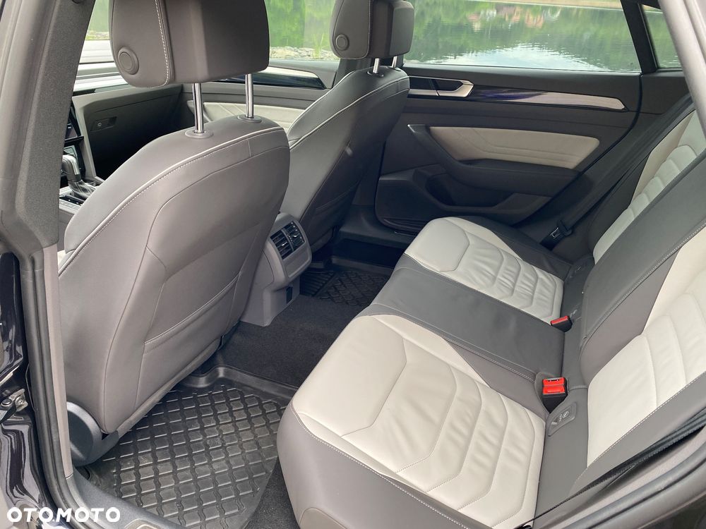 Volkswagen Arteon 2.0 TSI 4Motion R-Line DSG - 12