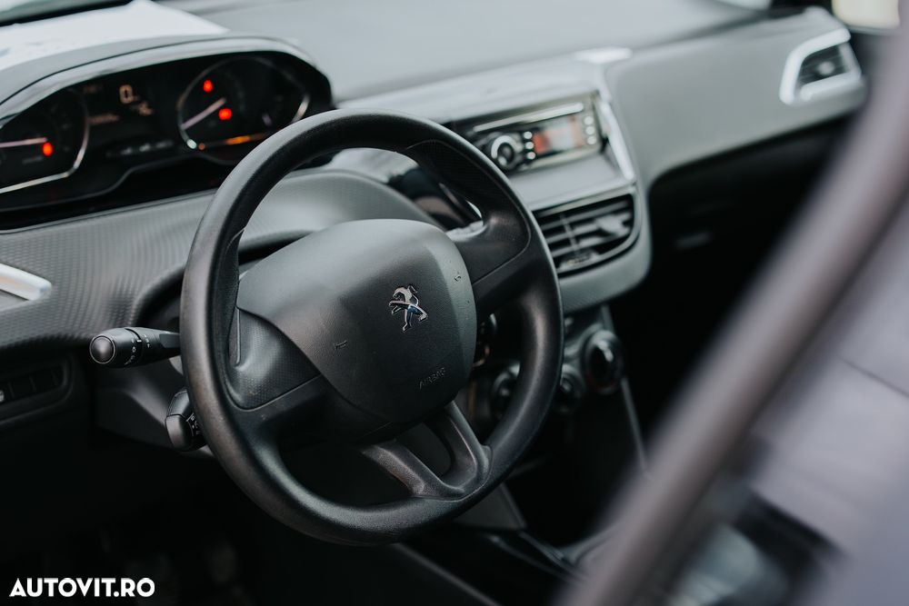 Peugeot 2008 PureTech 82 Access - 9