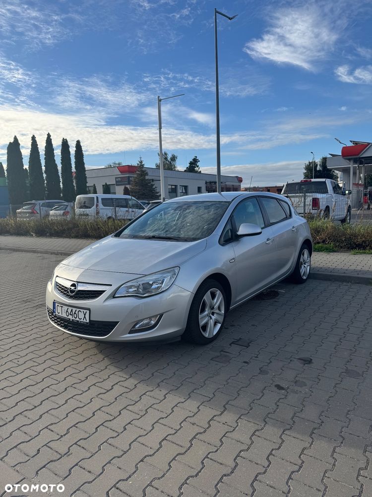Opel Astra - 2