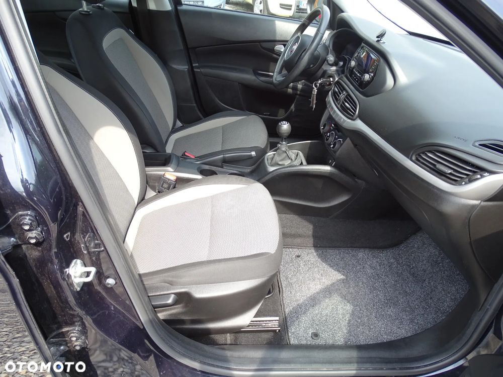 Fiat Tipo 1.4 16V Pop - 17