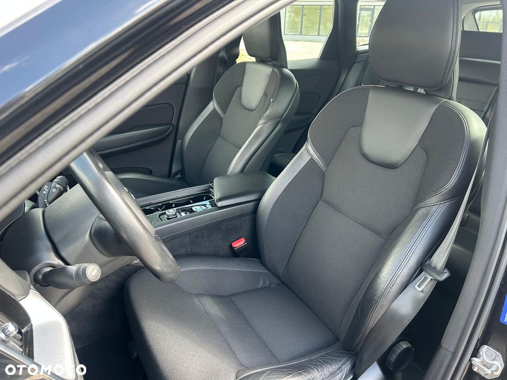 Volvo XC 60 B4 D Momentum Pro - 9