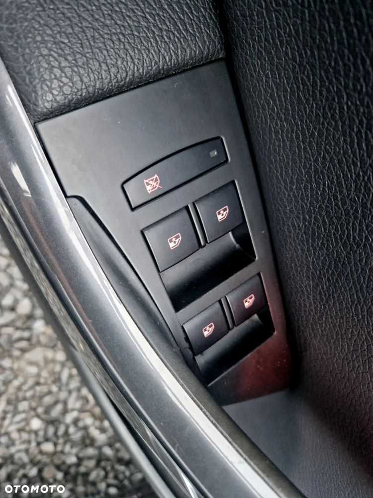 Opel Astra 1.4 Turbo - 11