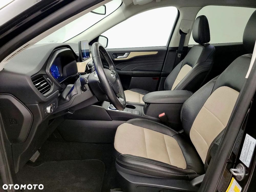 Ford Escape 2.0 EcoBoost AWD Titanium - 8