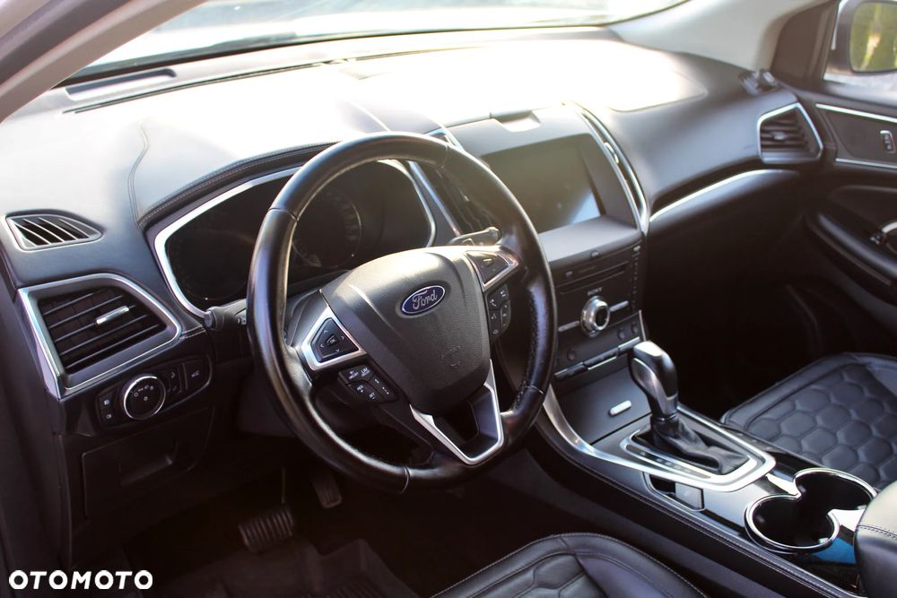 Ford Edge 2.0 TDCi Bi-Turbo 4x4 Vignale - 19
