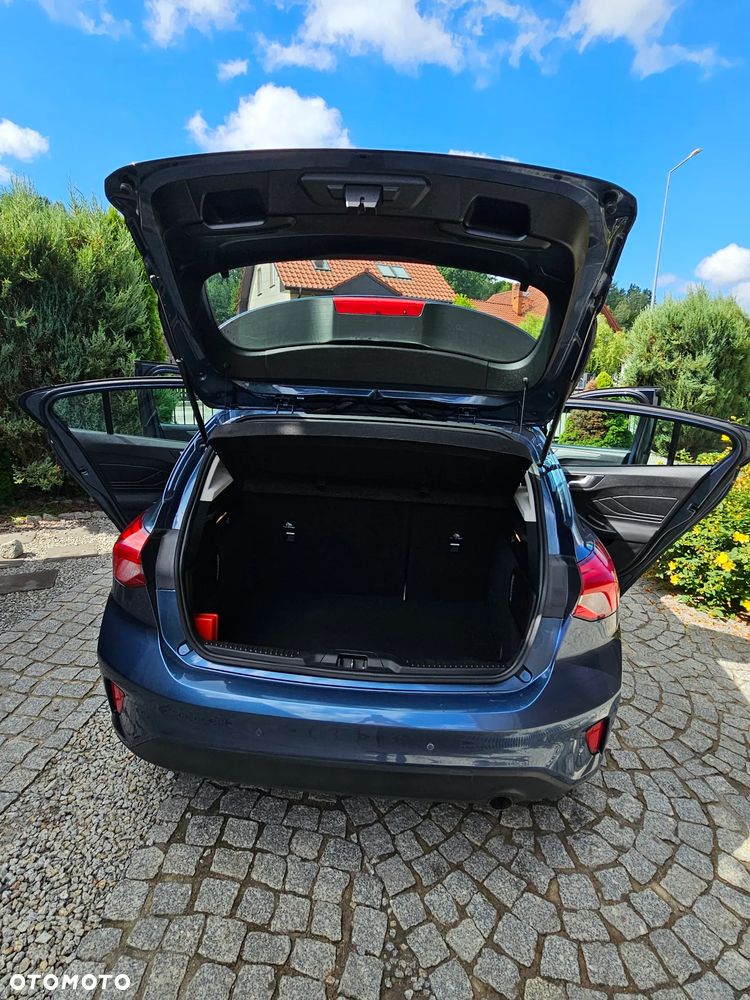Ford Focus 1.0 EcoBoost Trend Edition - 6