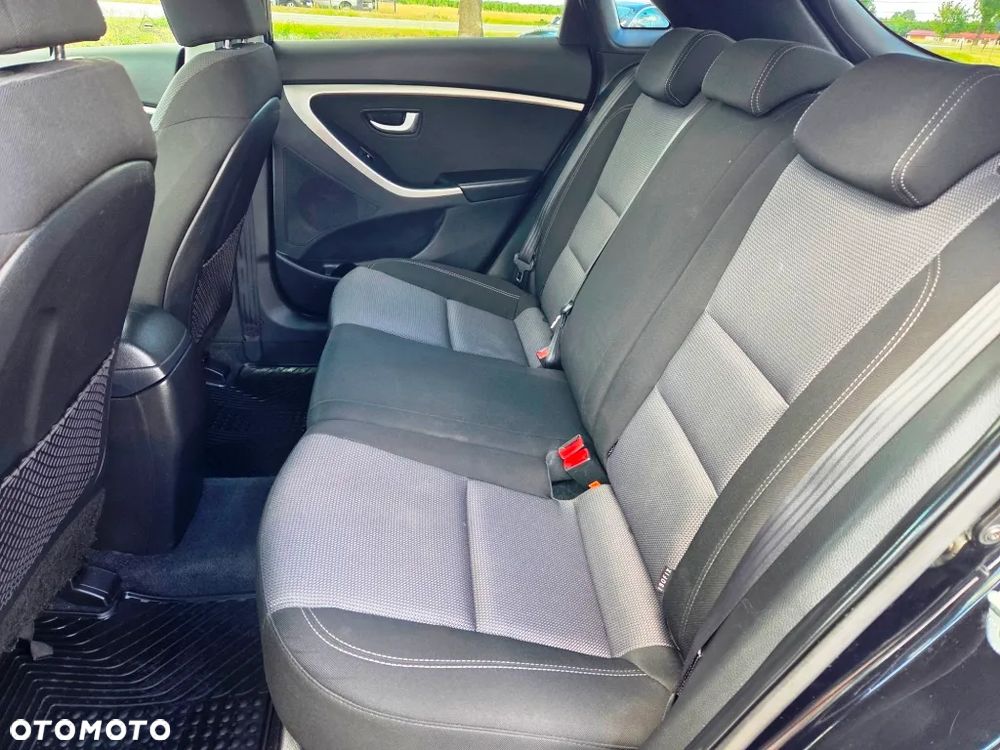 Hyundai i30 1.6 GDI Comfort - 28