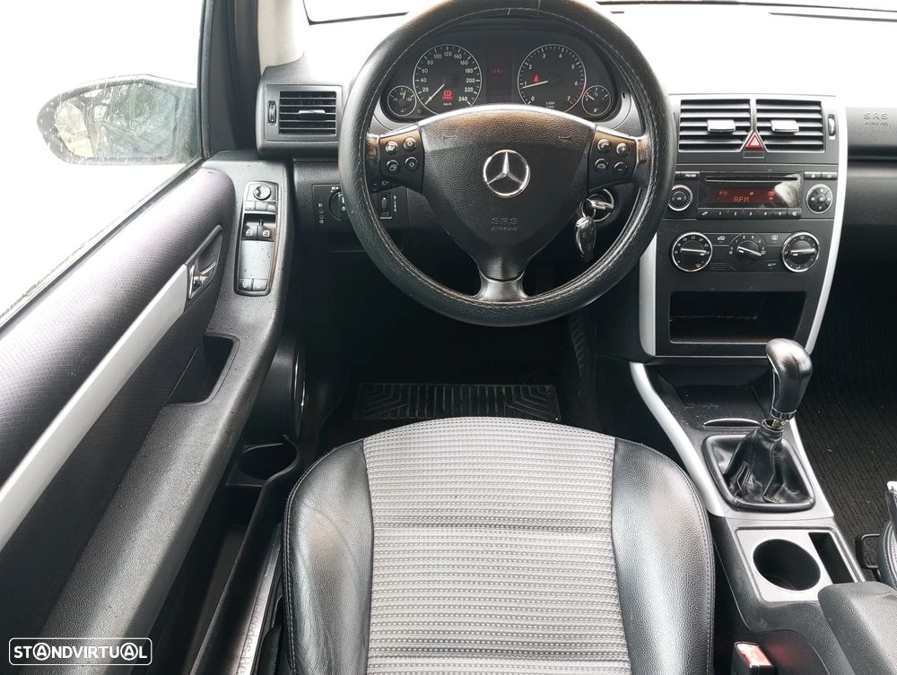 Mercedes-Benz A 160 - 34