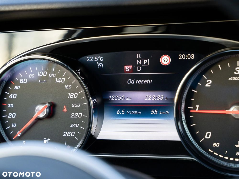Mercedes-Benz Klasa E 220 d 9G-TRONIC - 13