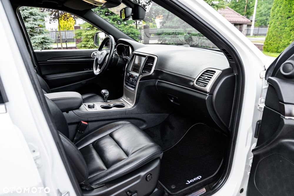 Jeep Grand Cherokee 3.0 CRD Limited - 26