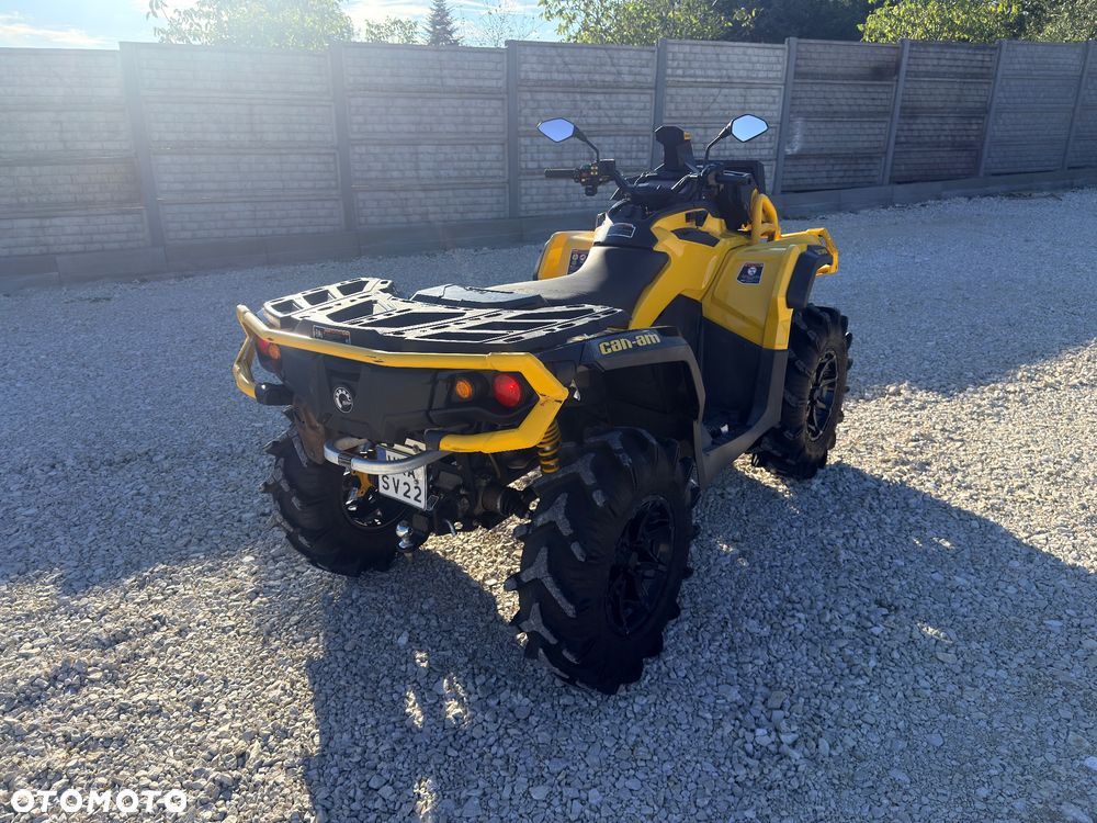 Can-Am Outlander Max - 4