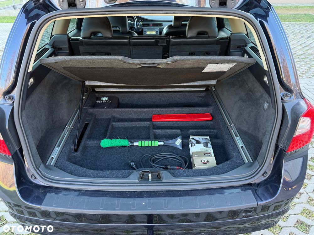 Volvo V70 2.0 Summum - 9