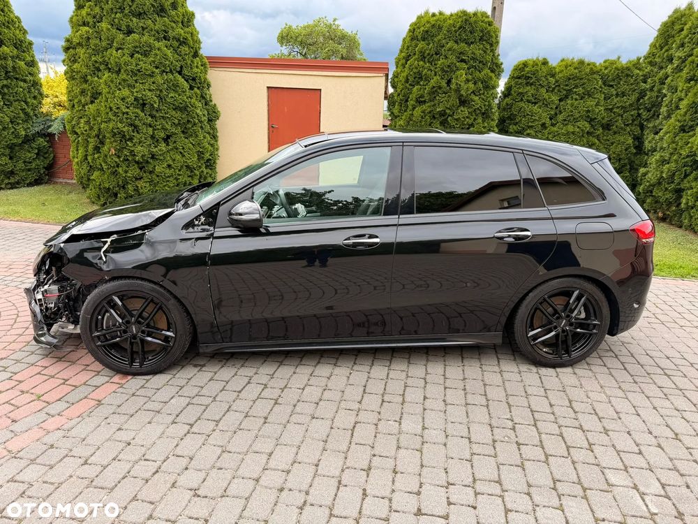 Mercedes-Benz Klasa B 250 4-Matic AMG Line 7G-DCT - 5