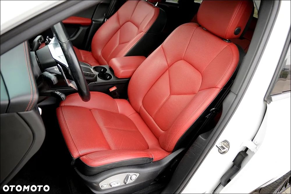 Porsche Macan Standard - 21