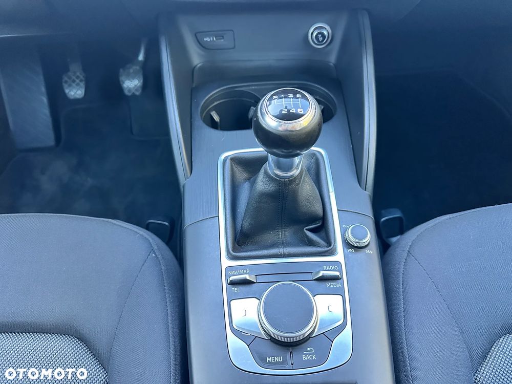 Audi A3 Sportback - 16