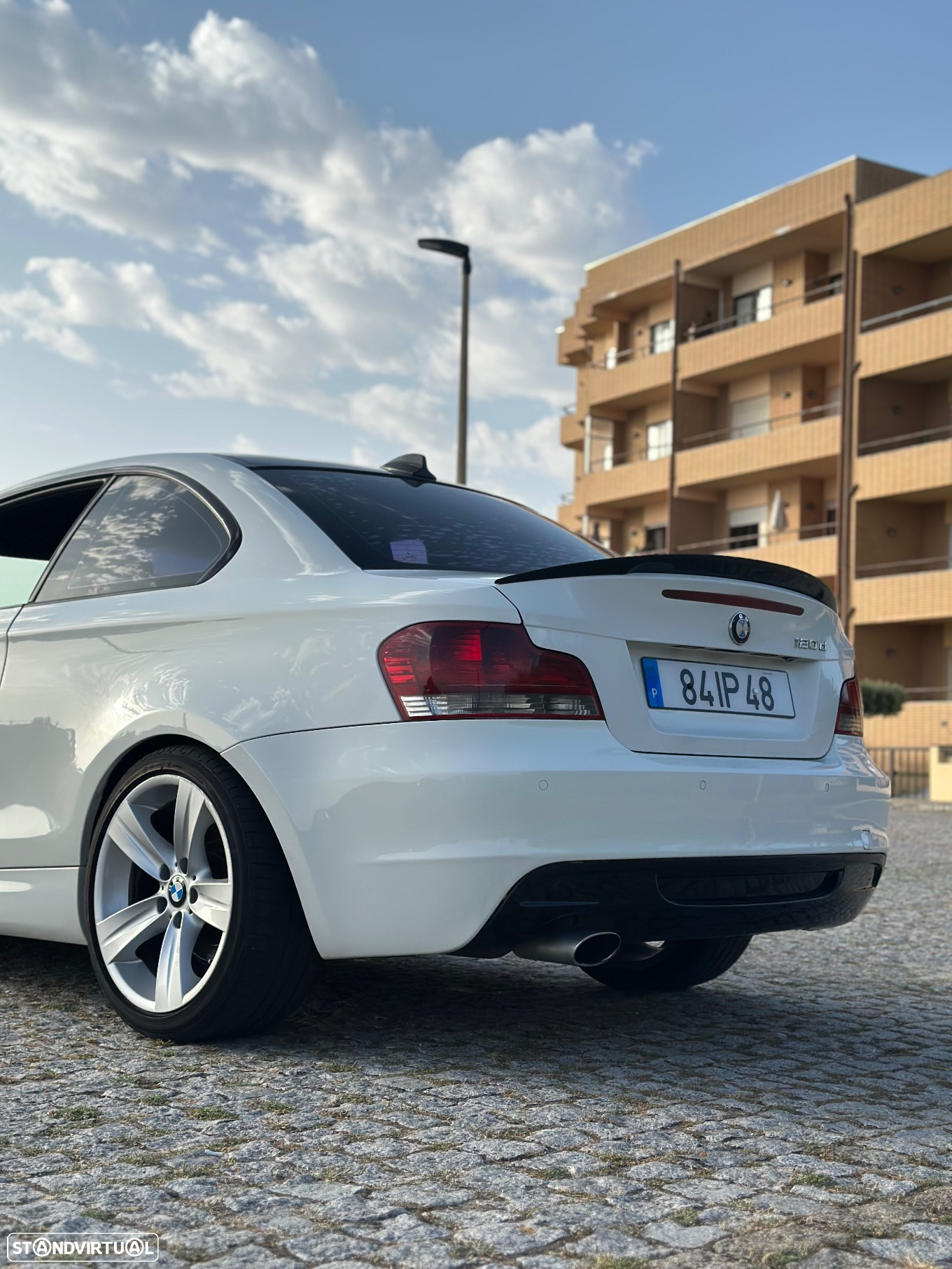 BMW 120 d Coupe Limited Edition Lifestyle c/ M Sport Pack - 2
