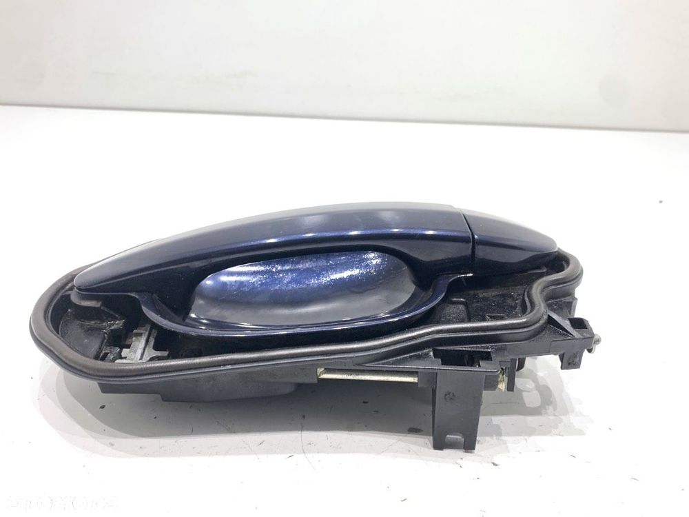 KLAMKA ZEWNĘTRZNA PRAWY PRZÓD  BMW 5 (E60) 2003 - 2010 530 d 173 kW [235 KM] olej napędowy 2007 - - 1