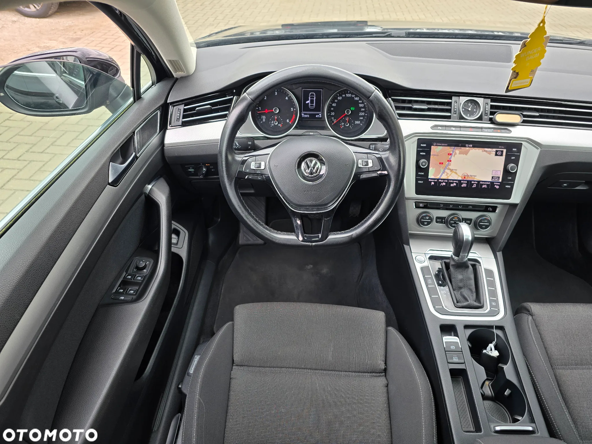 Volkswagen Passat - 7