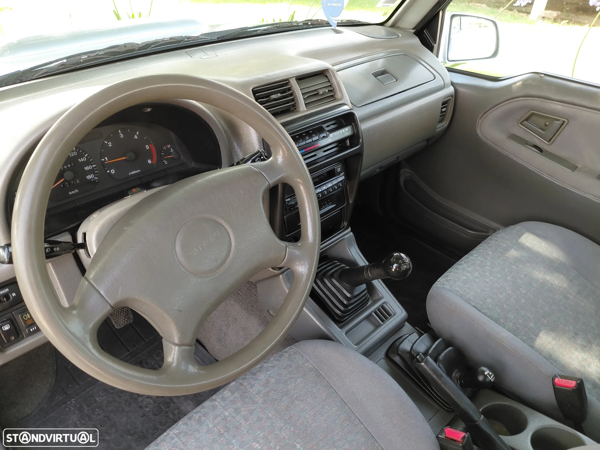 Suzuki Vitara 1.9 TD JLX - 12