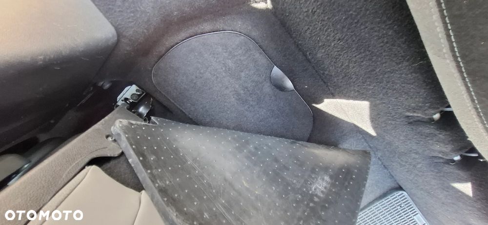 Citroën Berlingo Multispace BlueHDi 120 S&S SHINE - 11