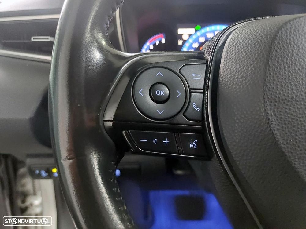 Toyota Corolla 2.0 Hybrid Exclusive - 34