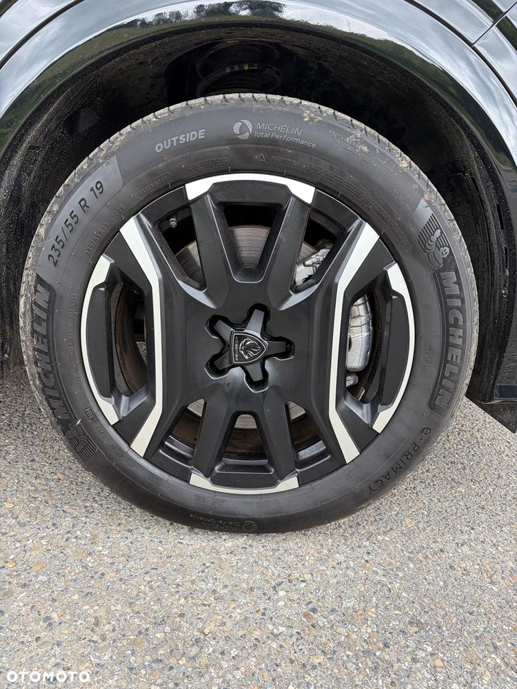 Peugeot E-5008 73kWh GT Exclusive - 15