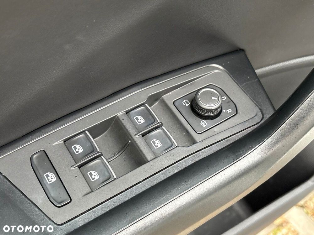 Volkswagen T-Roc 1.5 TSI GPF ACT Premium DSG - 15