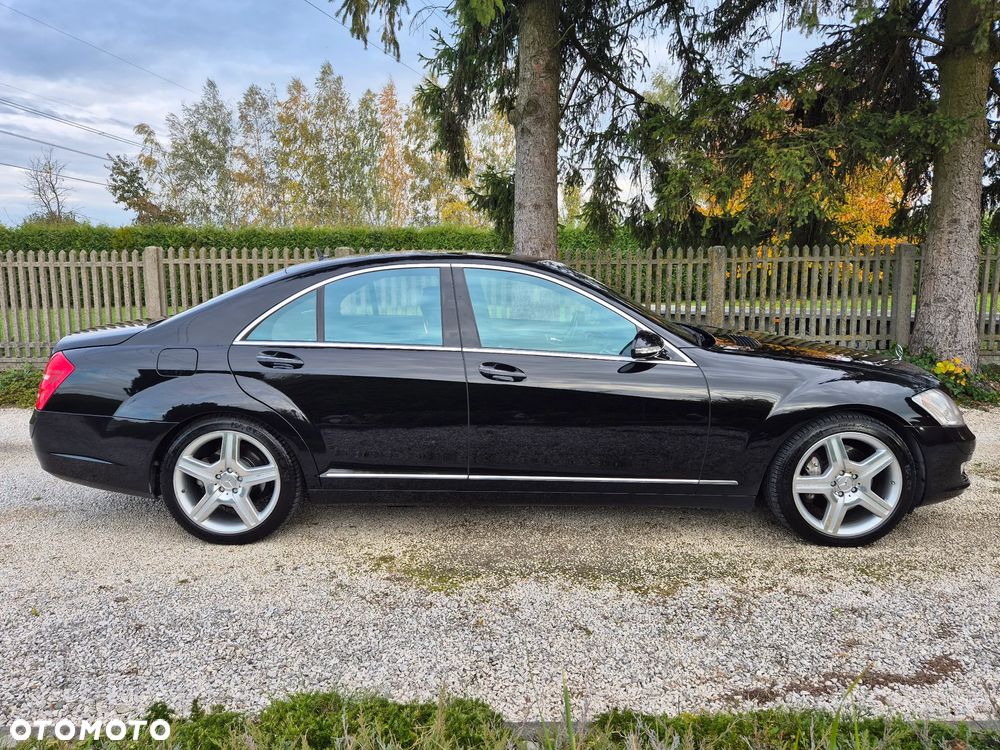 Mercedes-Benz Klasa S 500 4Matic 7G-TRONIC - 23