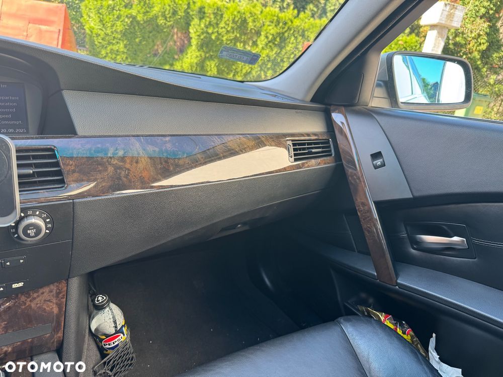 BMW Seria 5 - 24