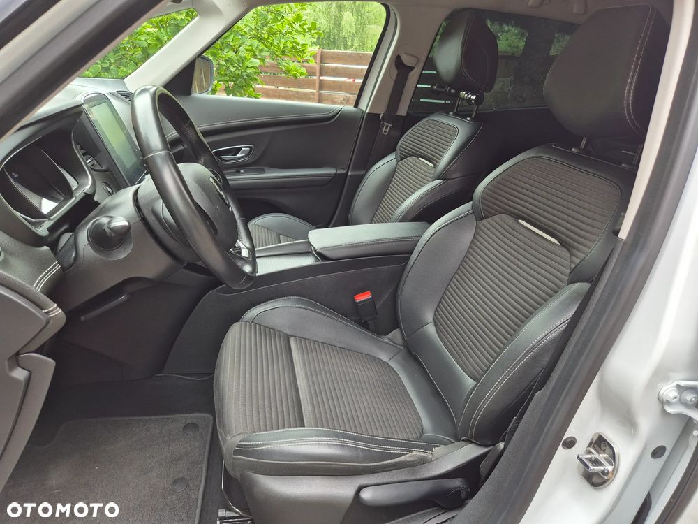 Renault Grand Scenic Gr 1.3 TCe Energy Intens EDC - 8