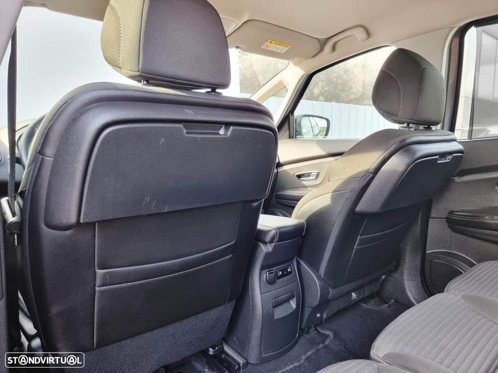 Renault Scénic 1.5 dCi Exclusive EDC - 34