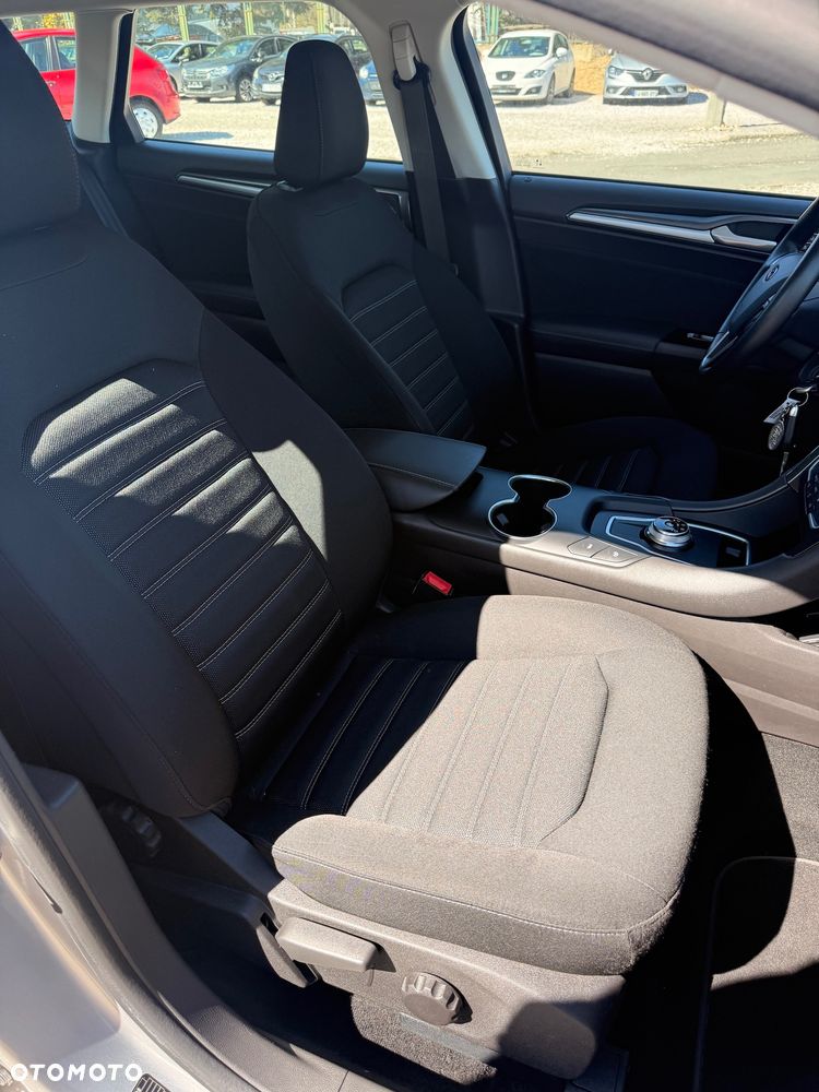 Ford Mondeo 2.0 EcoBlue Titanium - 15