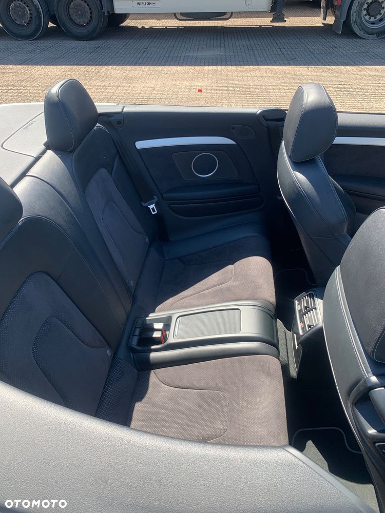 Audi A5 Cabrio - 14