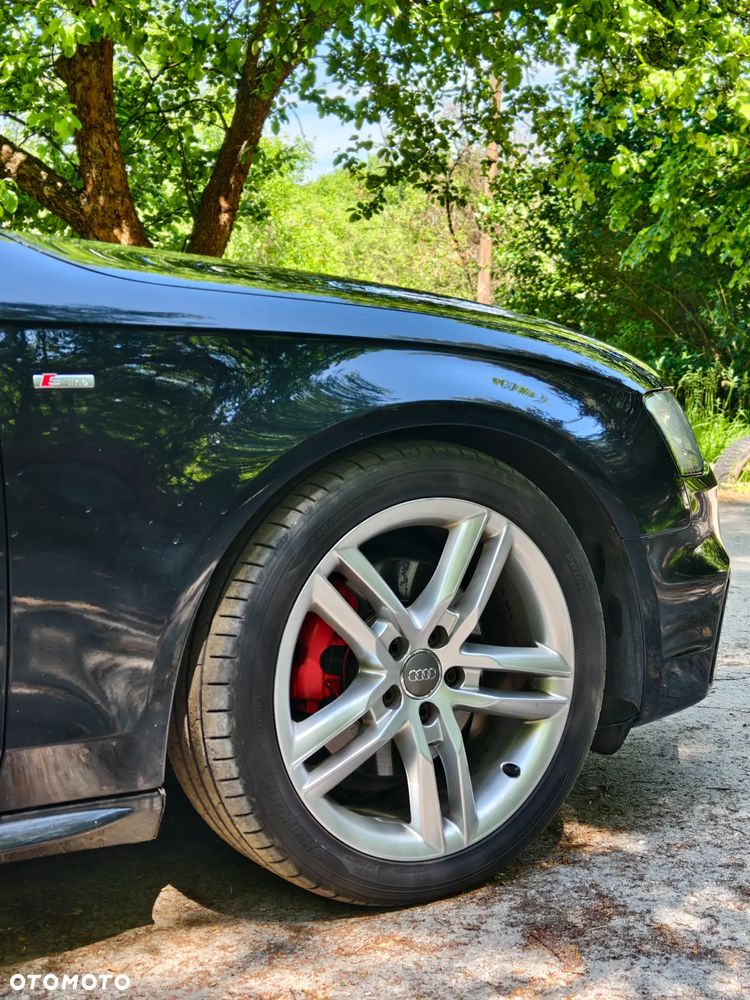 Audi A4 Avant 2.0 TDI DPF S line Sportpaket - 7