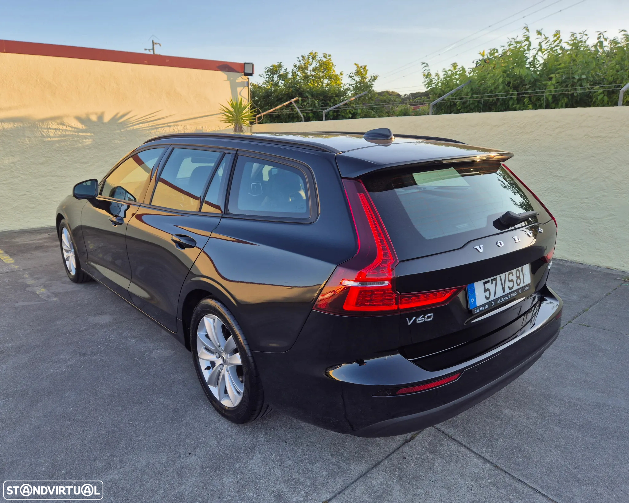 Volvo V60 2.0 D3 Momentum Plus Geartronic - 14
