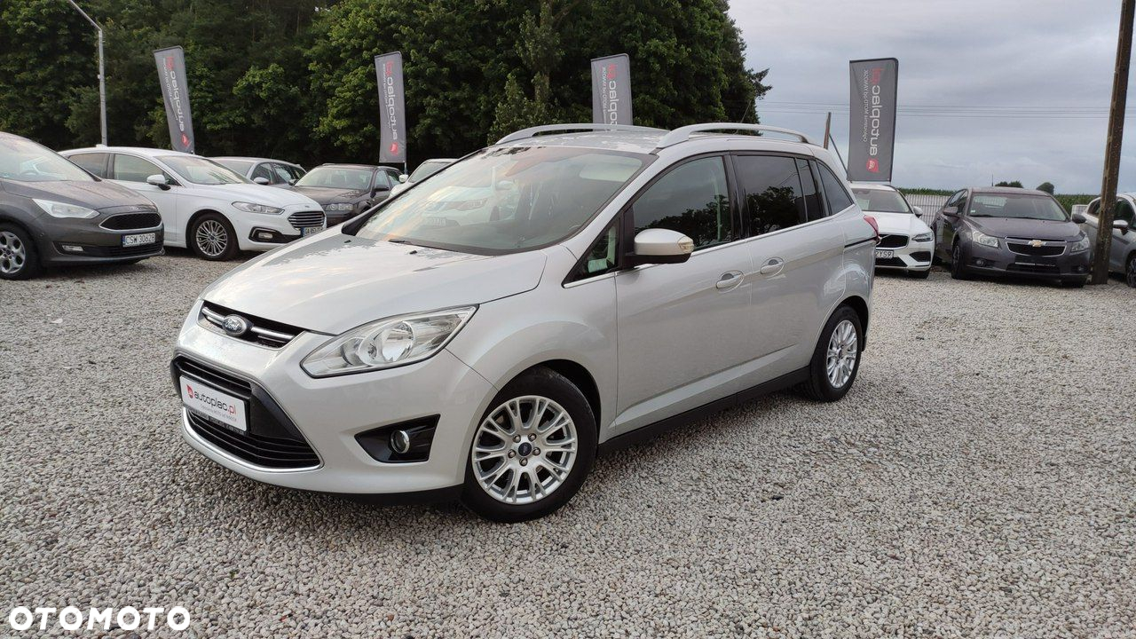 Ford Grand C-MAX - 28