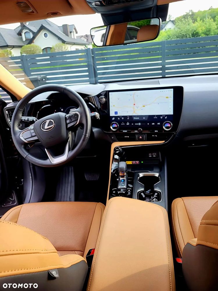 Lexus NX 350h Prestige AWD - 26