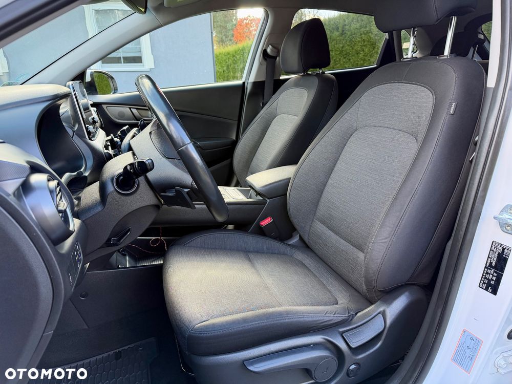 Hyundai Kona 39kWh Premium - 10