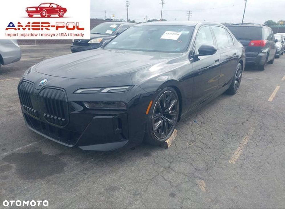 BMW i7 - 1
