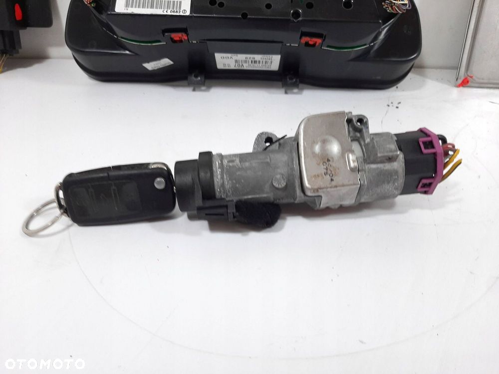 VW PASSAT B5 LIFT 2.0 04R STEROWNIK SILNIKA ZESTAW 3B0907557S 0261208536 - 11