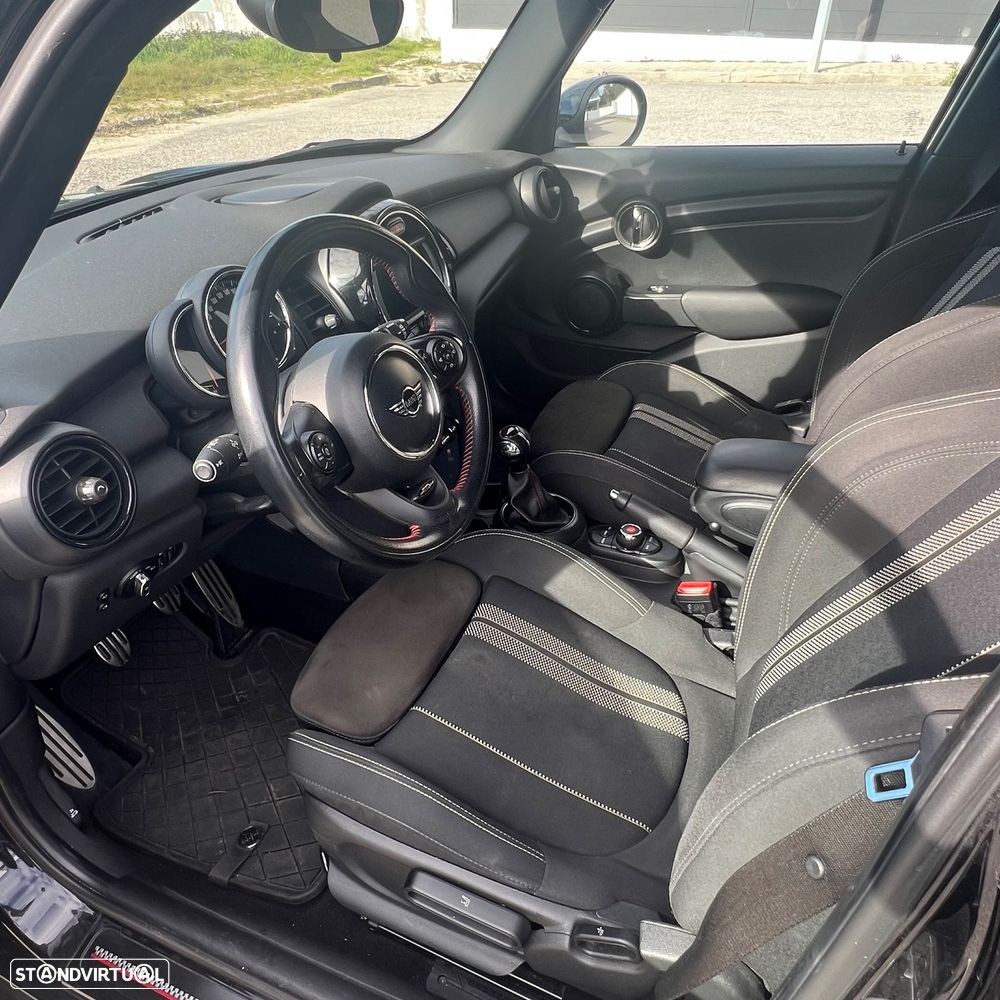 MINI 5 Portas One D - 12