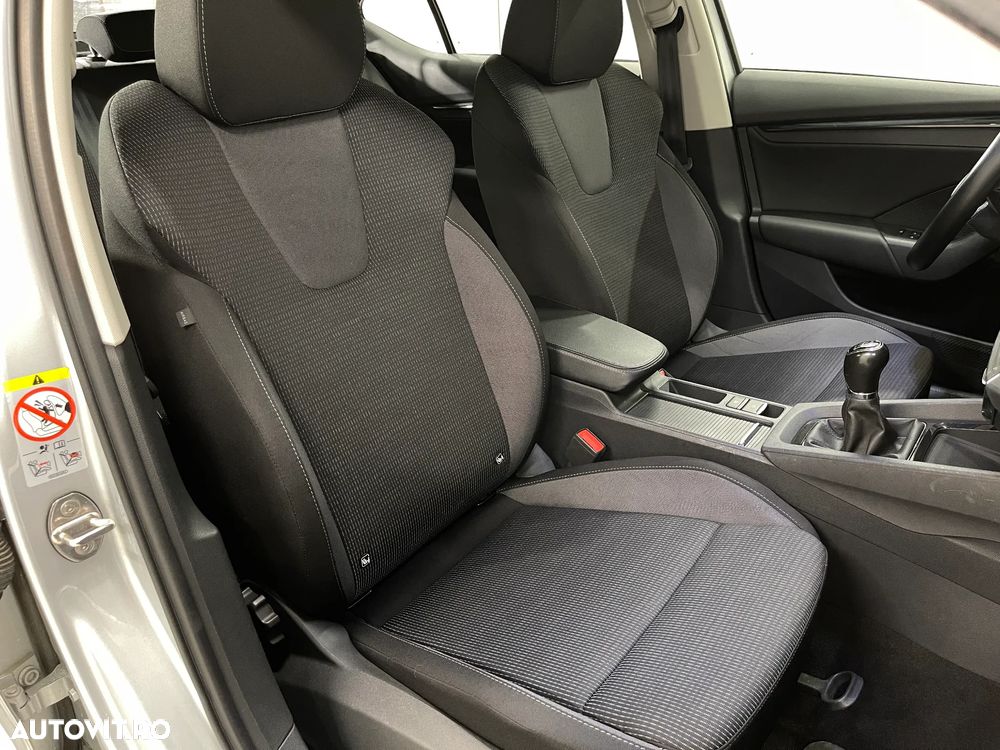Skoda Octavia 2.0 TDI Ambition - 9