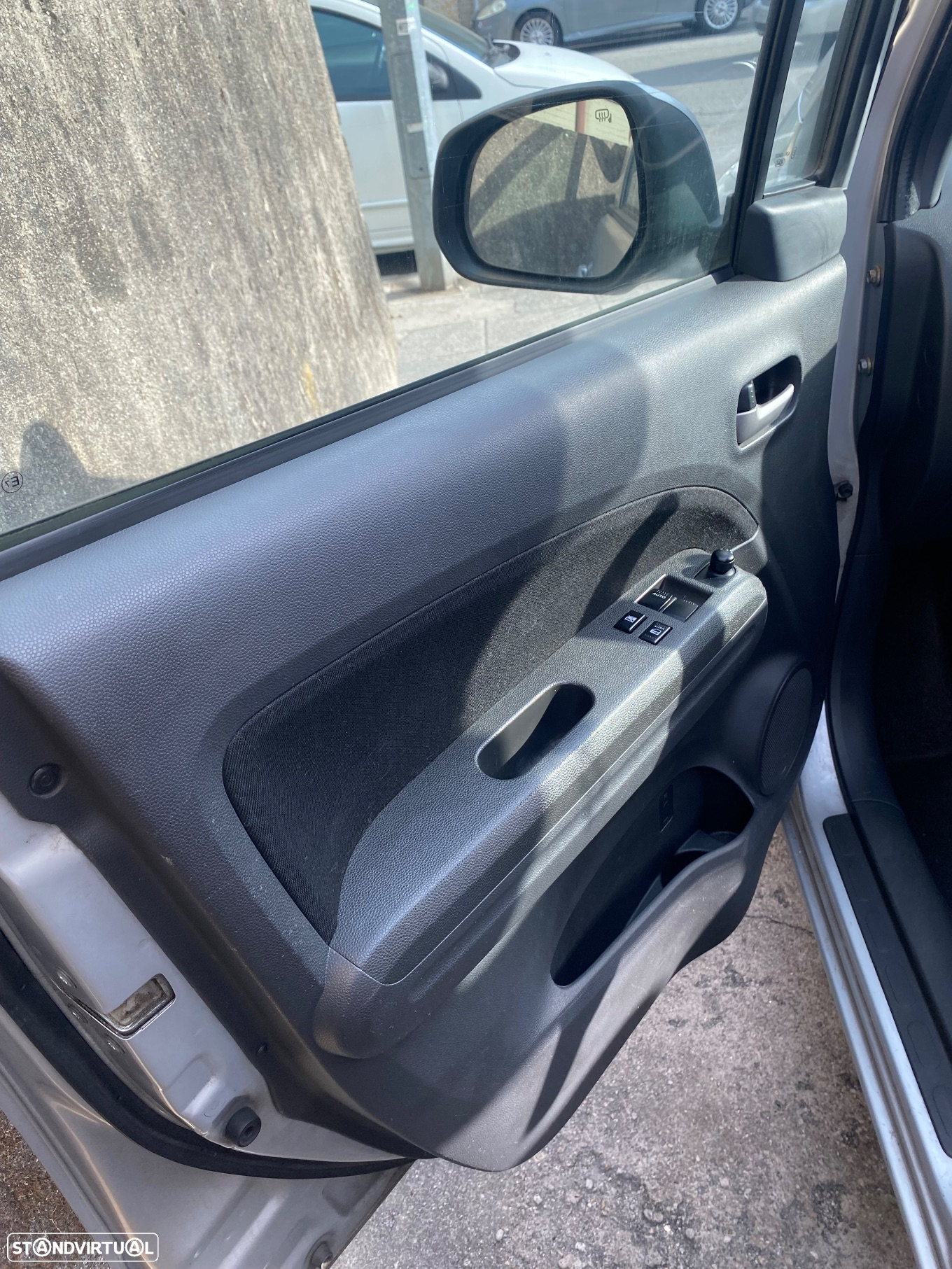 Suzuki Splash 1.0 GL - 12